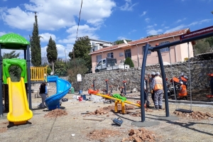 Ahmetlere Çocuk Parkı Kuruluyor