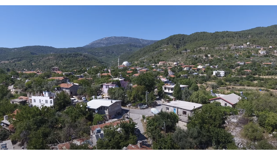 Ahmetler Nerede, Nasıl Gidilir?
