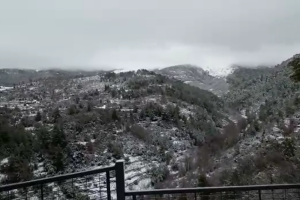 Ahmetler Kar Altında 