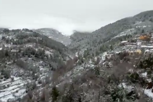 Ahmetler Kar Altında 