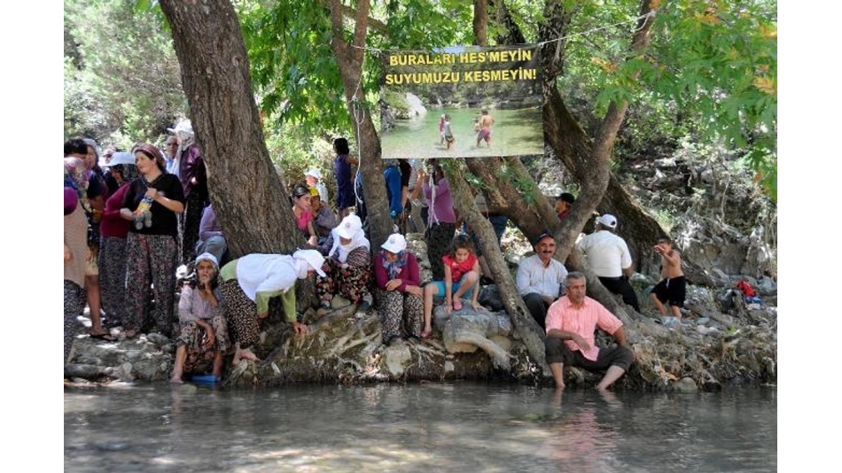 KANYON, BİZİM EKMEK KAPIMIZ